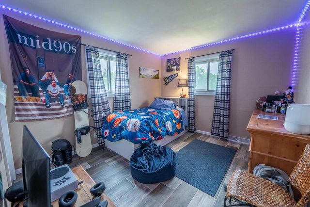 250 Morris STREET, Pewaukee, WI 53072