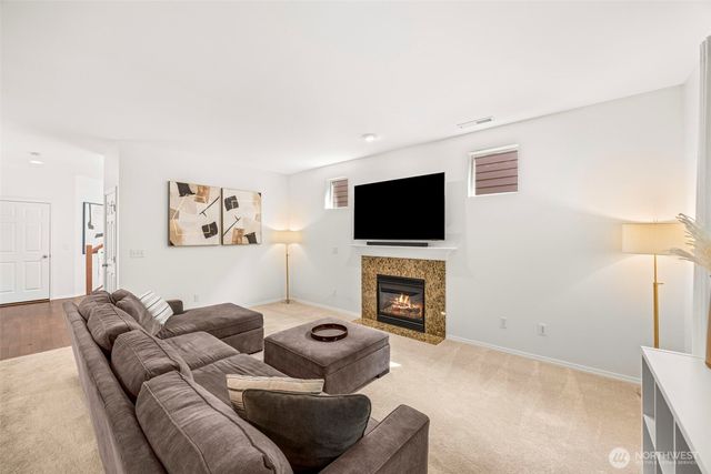 19729 129th Avenue NE, Woodinville, WA 98072