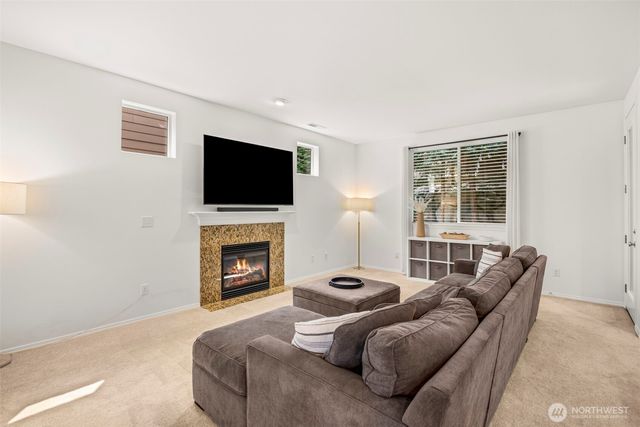 19729 129th Avenue NE, Woodinville, WA 98072