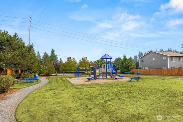 19729 129th Avenue NE, Woodinville, WA 98072