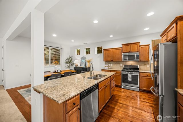 19729 129th Avenue NE, Woodinville, WA 98072