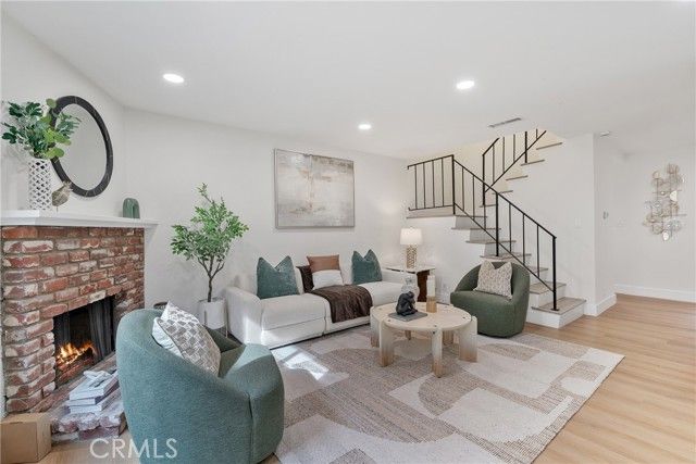 1120 E Las Tunas 2, San Gabriel, CA 91776