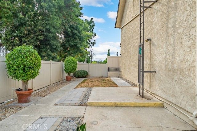 1120 E Las Tunas 2, San Gabriel, CA 91776