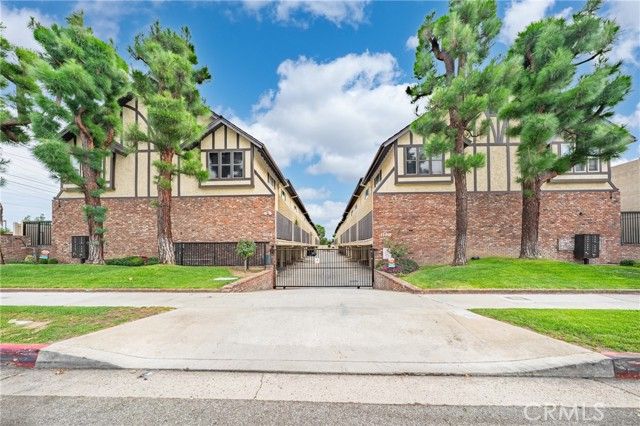 1120 E Las Tunas 2, San Gabriel, CA 91776
