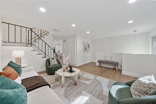 1120 E Las Tunas 2, San Gabriel, CA 91776