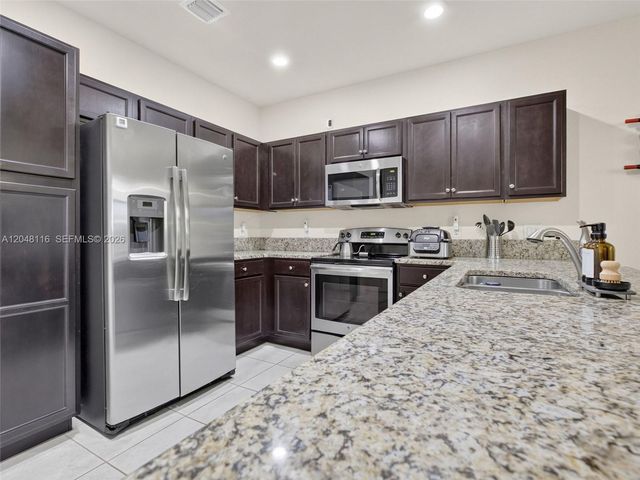 5918 NW 56th Place, Tamarac, FL 33319