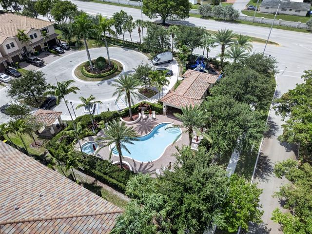 5918 NW 56th Place, Tamarac, FL 33319