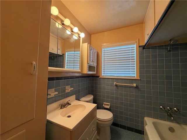 3902 Herndon St, Corpus Christi, TX 78411
