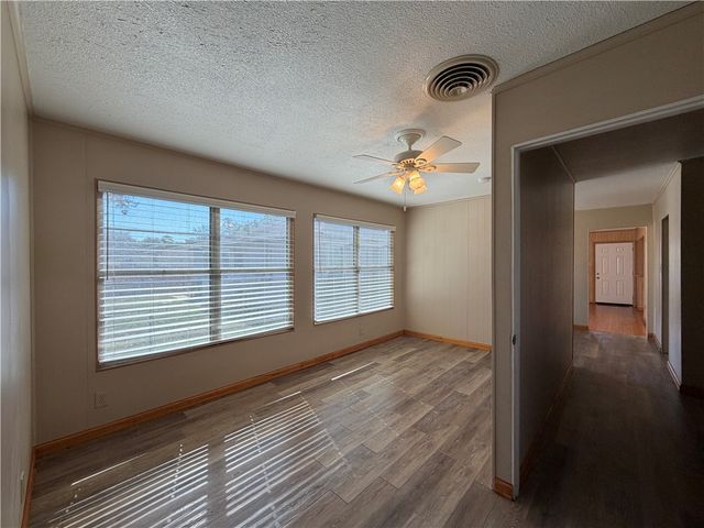 3902 Herndon St, Corpus Christi, TX 78411