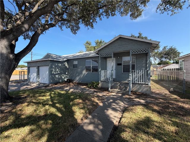 3902 Herndon St, Corpus Christi, TX 78411