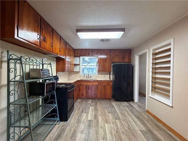 3902 Herndon St, Corpus Christi, TX 78411