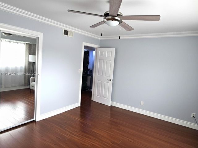 3282 N Pine Island Rd 301, Sunrise, FL 33351