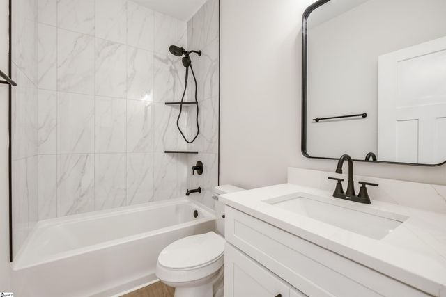 10 Pine Drive, Taylors, SC 29687