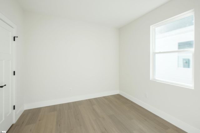 10 Pine Drive, Taylors, SC 29687