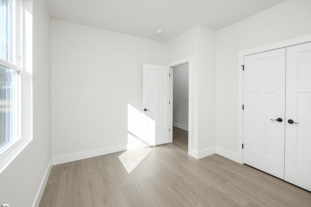 10 Pine Drive, Taylors, SC 29687