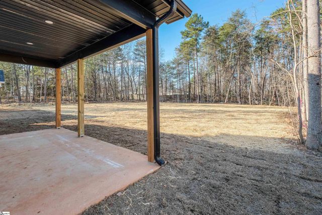 10 Pine Drive, Taylors, SC 29687