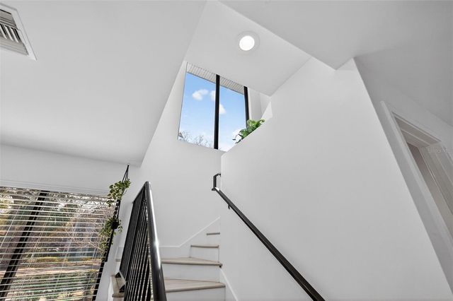 8706 PALM RANCHES PLACE, Tampa, FL 33614