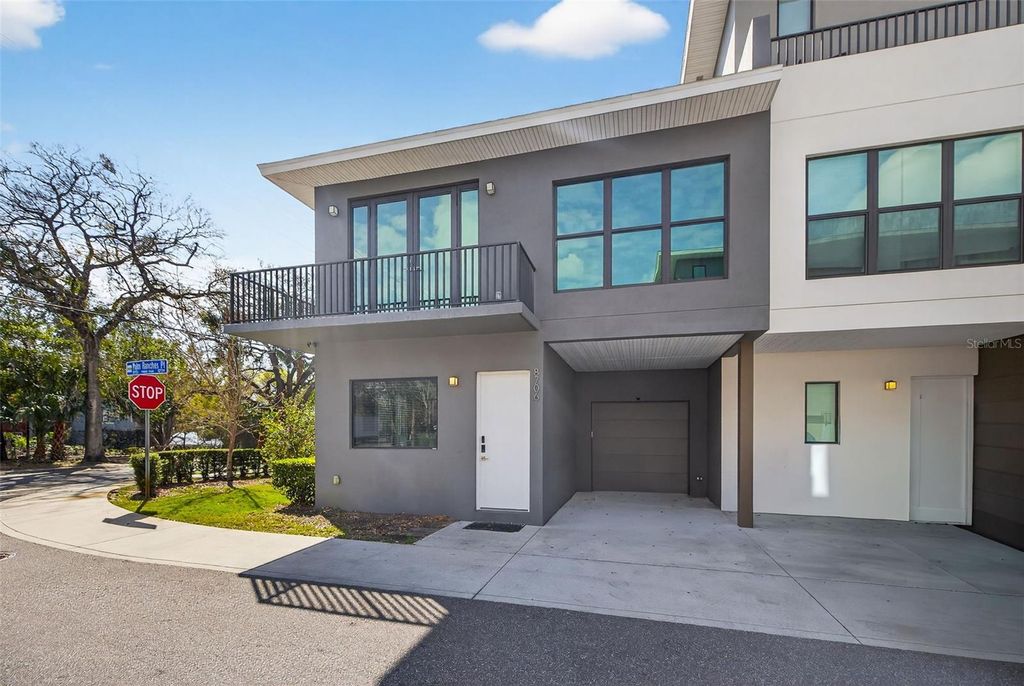 8706 PALM RANCHES PLACE, Tampa, FL 33614