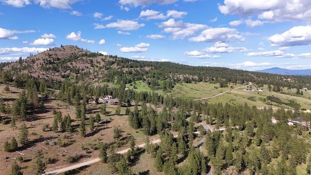 6581 Saddle Mountain Way, Deer Park, WA 99006