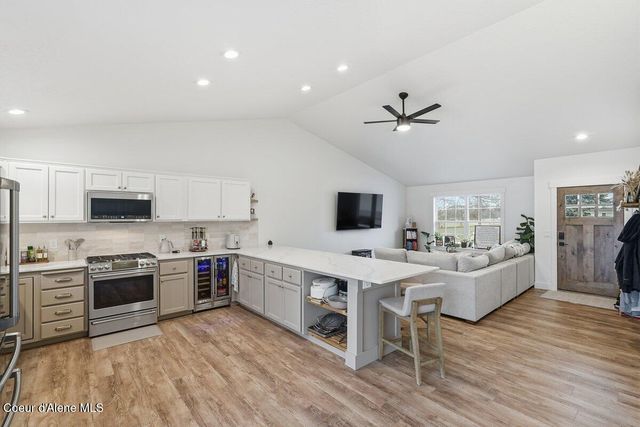 1627 W Cardinal Ave, Hayden, ID 83835