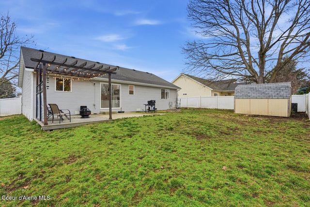 1627 W Cardinal Ave, Hayden, ID 83835