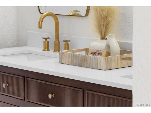 8505 E Temple Dr 503, Denver, CO 80237