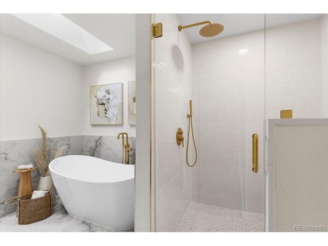 8505 E Temple Dr 503, Denver, CO 80237