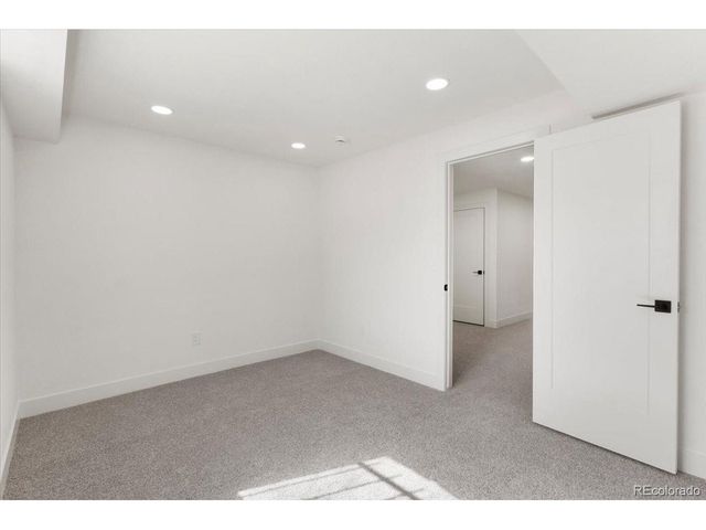 8505 E Temple Dr 503, Denver, CO 80237