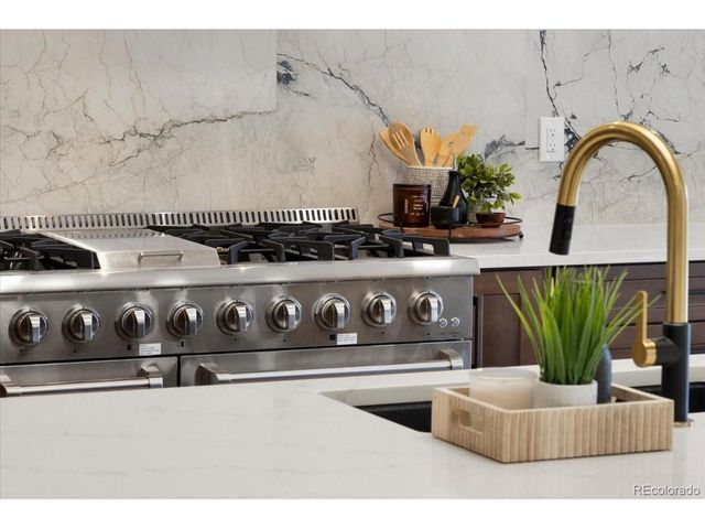 8505 E Temple Dr 503, Denver, CO 80237