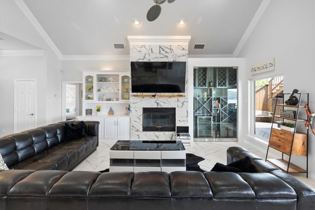 4508 Chavez Court, Granbury, TX 76048