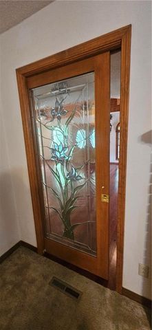 817 Elmwood Lane, Pittsburg, KS 66762