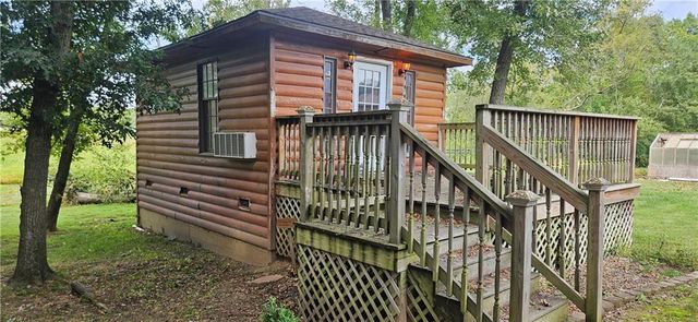 817 Elmwood Lane, Pittsburg, KS 66762