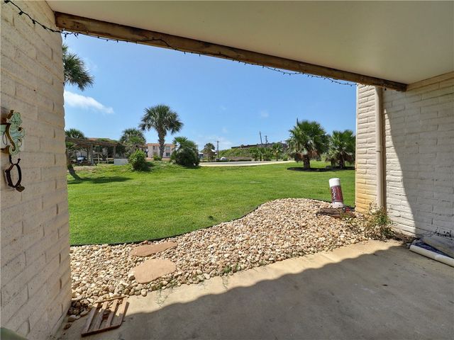 1421 S 11th St 118, Port Aransas, TX 78373