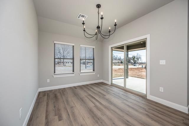 1920 Meadow Brook Road, Yukon, OK 73099