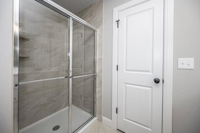 1920 Meadow Brook Road, Yukon, OK 73099