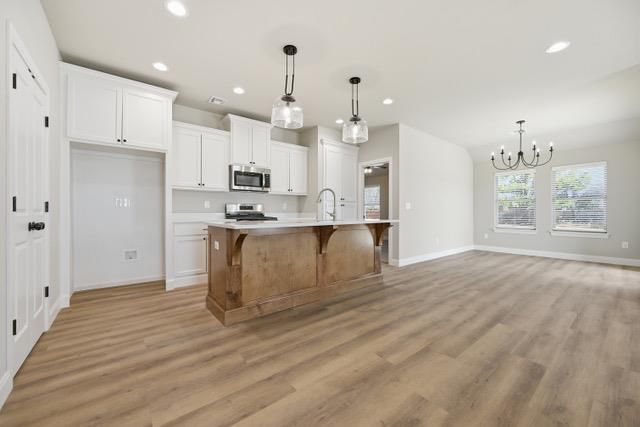 1920 Meadow Brook Road, Yukon, OK 73099