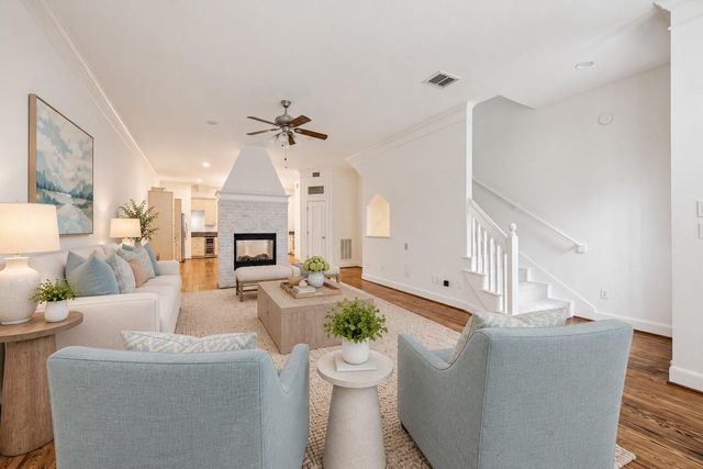 112 Detering Street, Houston, TX 77007
