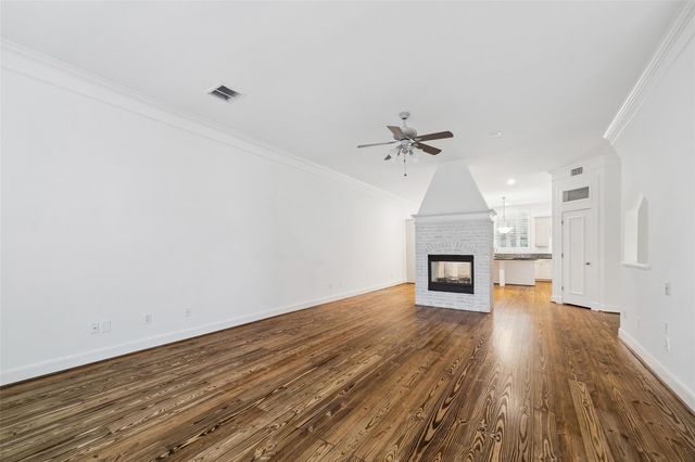 112 Detering Street, Houston, TX 77007