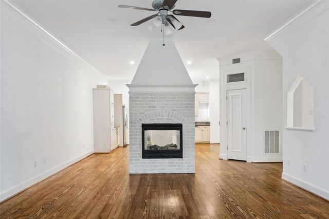 112 Detering Street, Houston, TX 77007