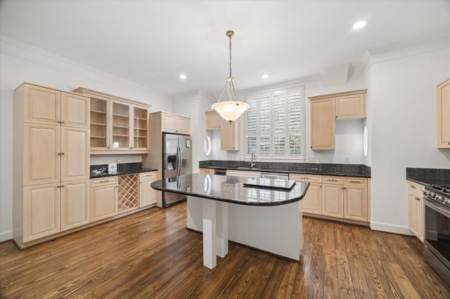 112 Detering Street, Houston, TX 77007