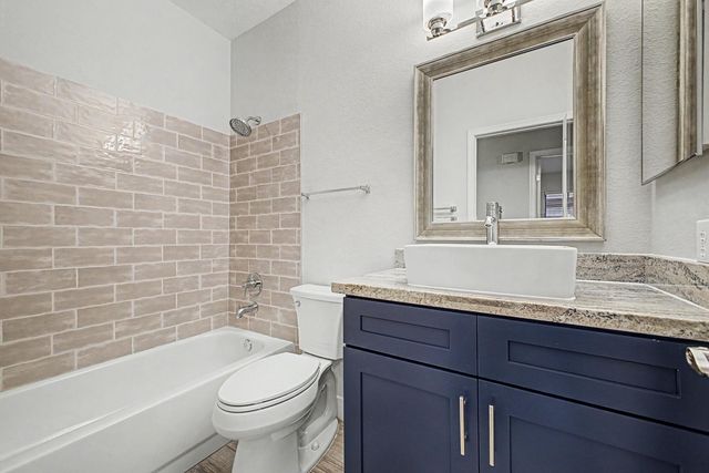 4309 E Abraham Lane, Phoenix, AZ 85050