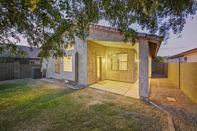 4309 E Abraham Lane, Phoenix, AZ 85050