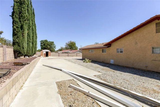 4507 W Avenue North, Lancaster, CA 93536