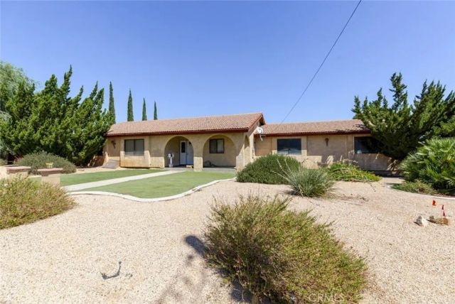 4507 W Avenue North, Lancaster, CA 93536