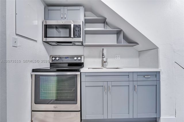 769 NW 10th St 2, Miami, FL 33136