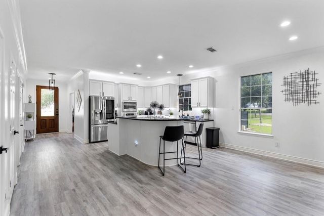 26807 Eagles Landing, Huffman, TX 77336