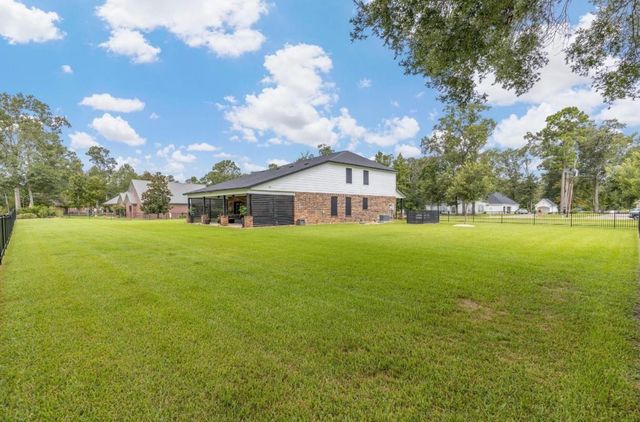 26807 Eagles Landing, Huffman, TX 77336