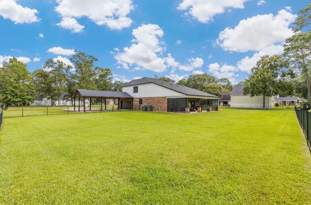 26807 Eagles Landing, Huffman, TX 77336