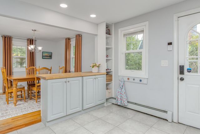 68 Benjamin Street, Manchester, NH 03109