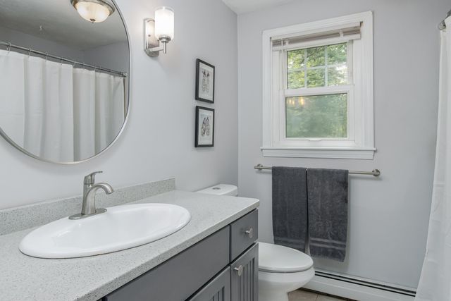 68 Benjamin Street, Manchester, NH 03109